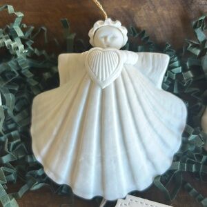 Margaret Furlong angel ornament
